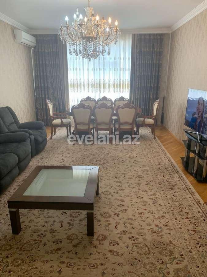 Satılır, yeni tikili, 4 otaqlı, 131 m², Bakı, Yasamal r, Yeni Yasamal q, İnşaatçılar m.