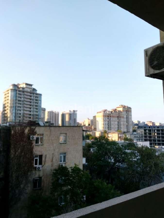 Satılır, yeni tikili, 4 otaqlı, 200 m², Bakı, Yasamal r, Nizami m.