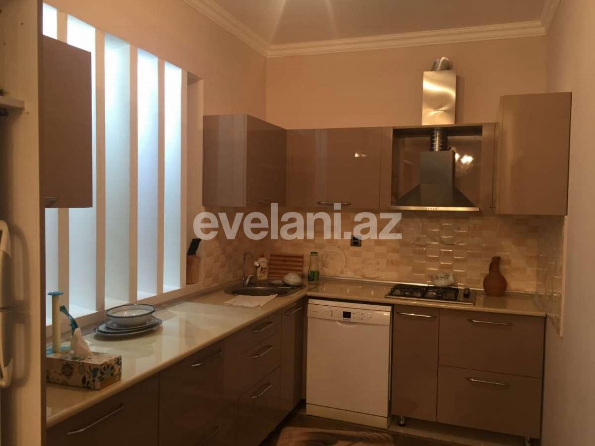 Satılır, həyət evi / bağ, 6 otaqlı, 250 m², Bakı, Xəzər r, Türkan q.