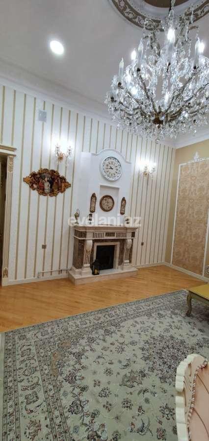 Rent, old building, 3 room, 110 m², Baku, Khatai r.