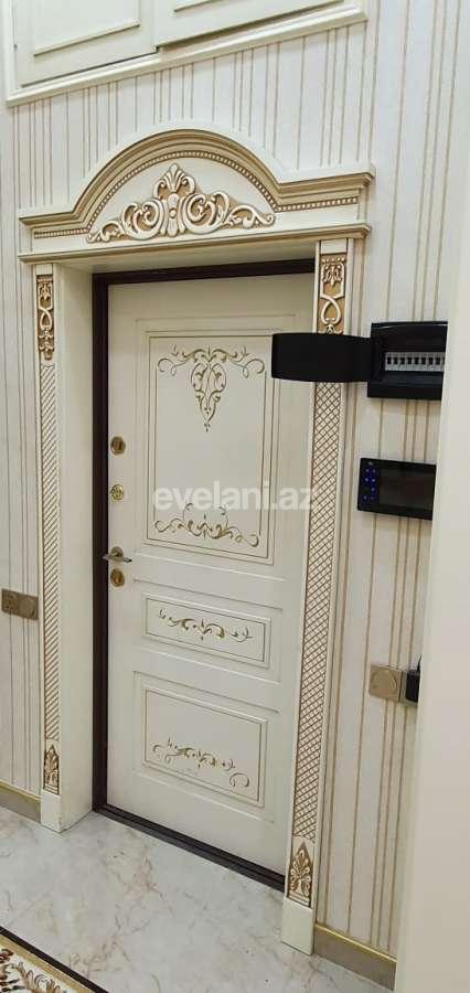 Rent, old building, 3 room, 110 m², Baku, Khatai r.