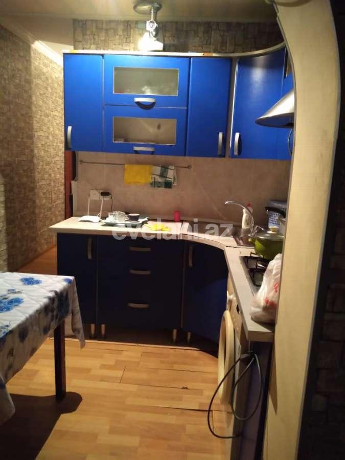 Sale, old building, 1 room, 45 m², Inshaatchilar m.