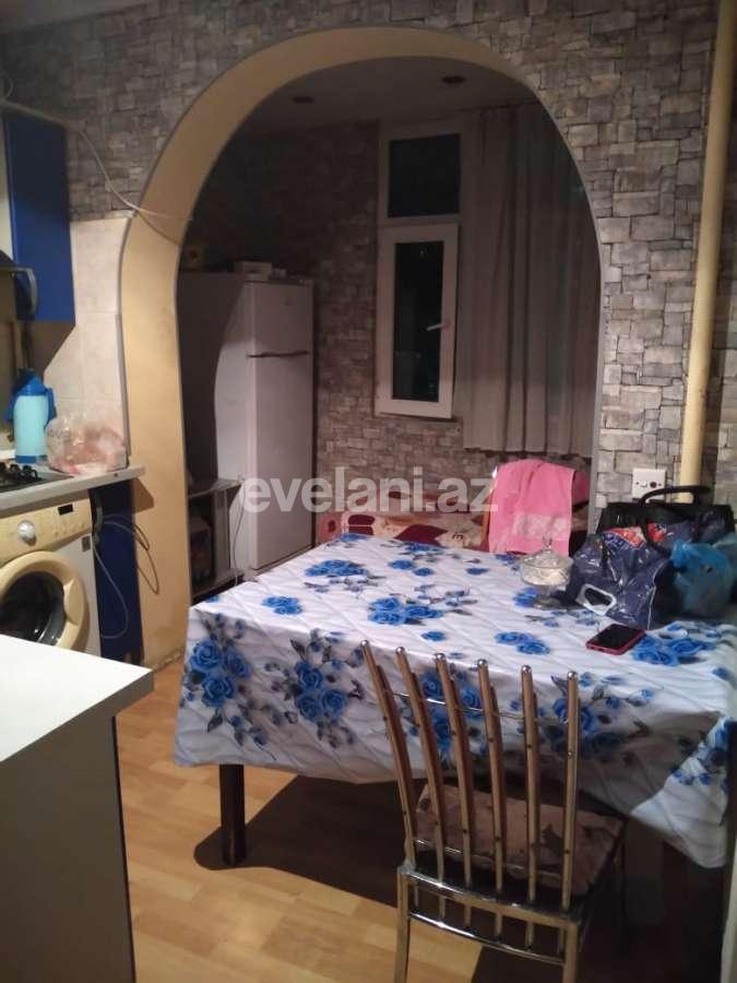 Sale, old building, 1 room, 45 m², Inshaatchilar m.