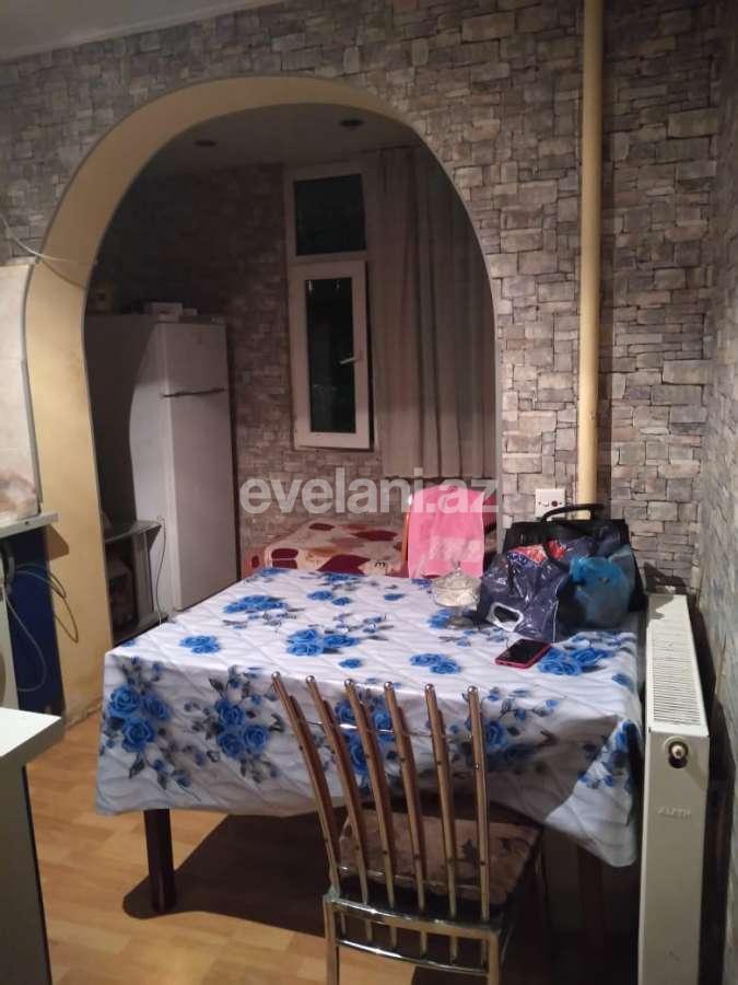 Sale, old building, 1 room, 45 m², Inshaatchilar m.