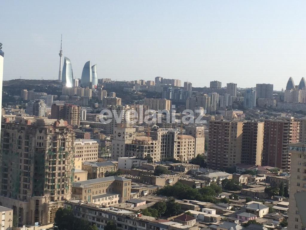 Kirayə verilir, yeni tikili, 4 otaqlı, 236 m², 28 may m.