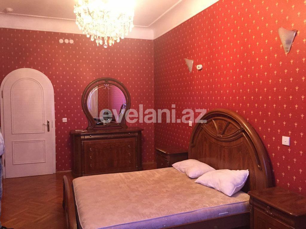 Rent, old building, 3 room, 120 m², Baku, Sabail r, Sahil m.