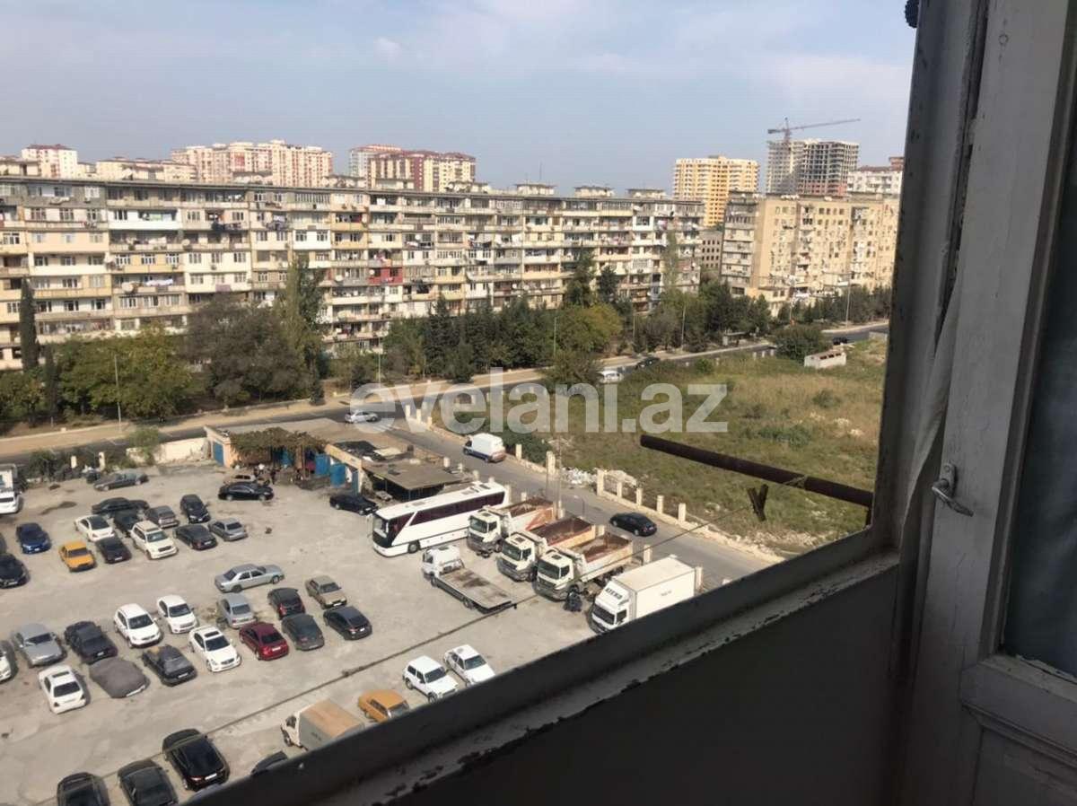 Satılır, köhnə tikili, 2 otaqlı, 60 m², Bakı, Nizami r, Xalqlar Dostluğu m.