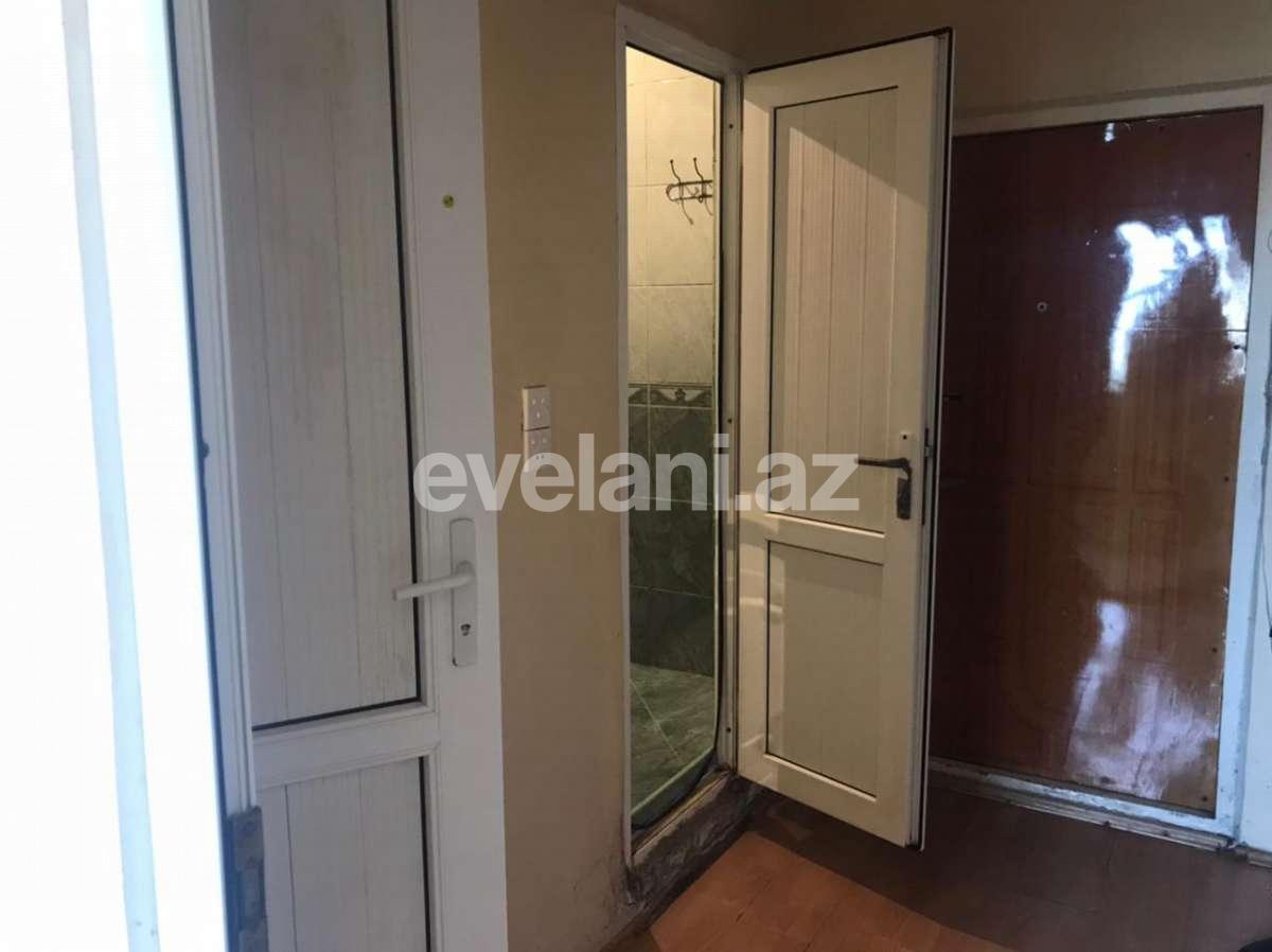 Satılır, köhnə tikili, 2 otaqlı, 60 m², Bakı, Nizami r, Xalqlar Dostluğu m.
