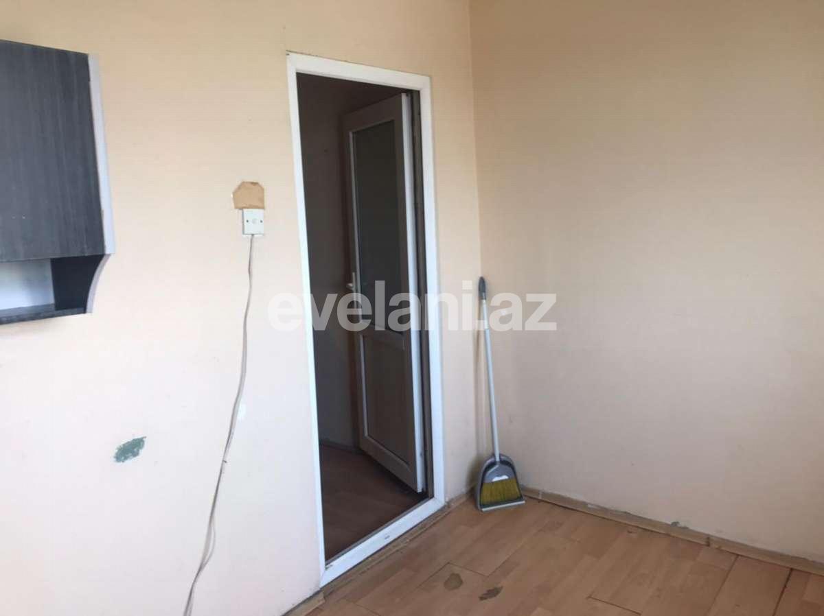 Satılır, köhnə tikili, 2 otaqlı, 60 m², Bakı, Nizami r, Xalqlar Dostluğu m.
