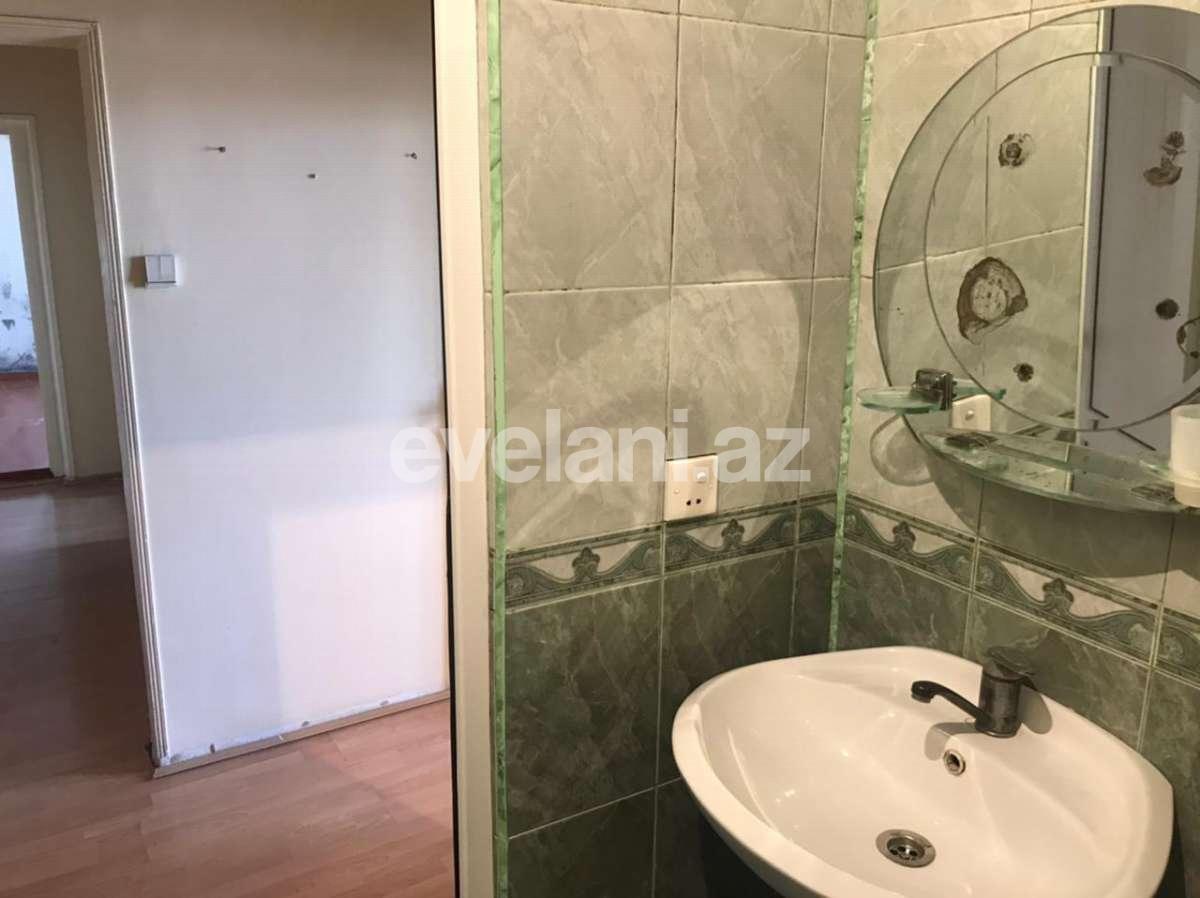 Satılır, köhnə tikili, 2 otaqlı, 60 m², Bakı, Nizami r, Xalqlar Dostluğu m.