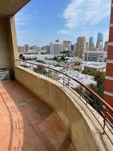 Сдаётся, новостройка, 3-комнаты, 125 m², 28 мая m.