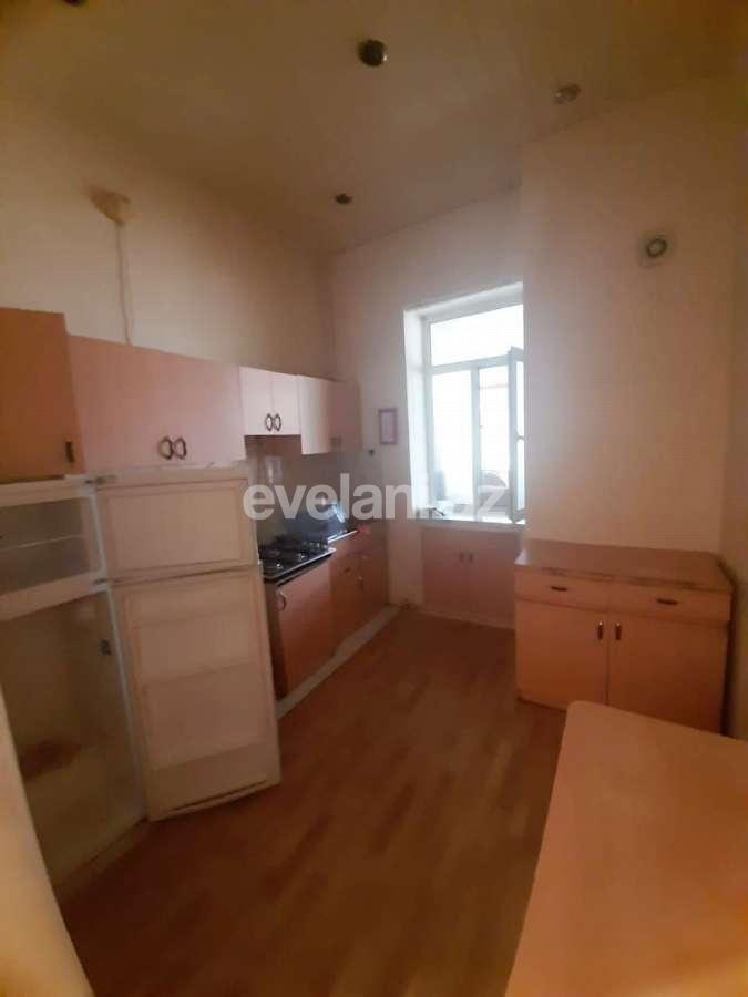 Satılır, köhnə tikili, 2 otaqlı, 80 m², Bakı, Səbail r, İçəri Şəhər m.