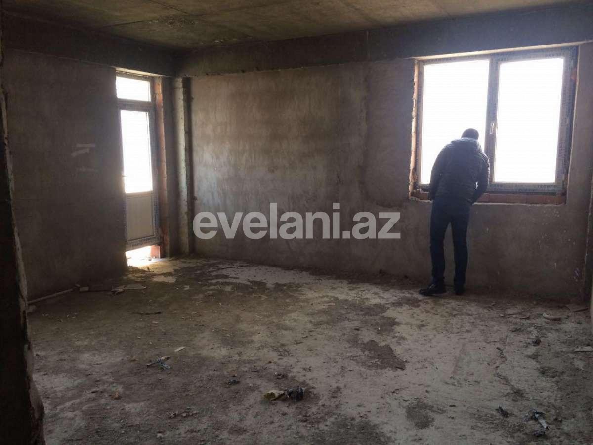 Sale, new building, 2 room, 111 m², Khalglar Doslugu m.