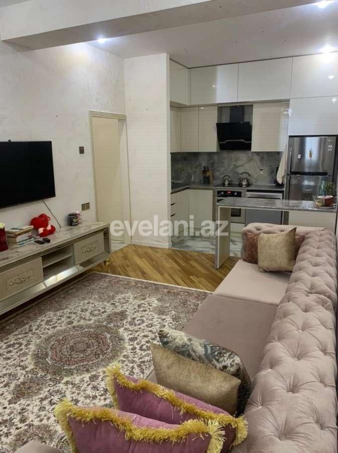 Satılır, yeni tikili, 2 otaqlı, 68 m², Azadlıq prospekti m.