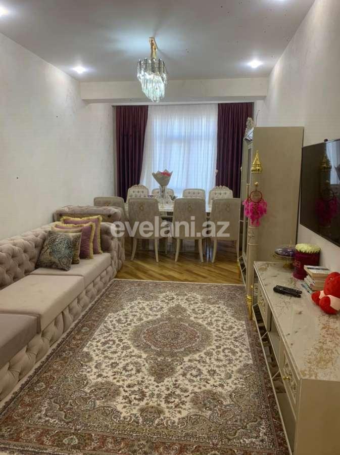 Satılır, yeni tikili, 2 otaqlı, 68 m², Azadlıq prospekti m.