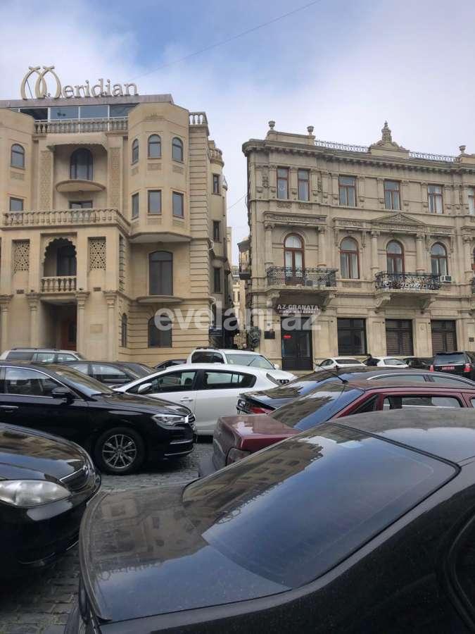 Kirayə verilir, ofis, 3 otaqlı, 100 m², Səbail r.