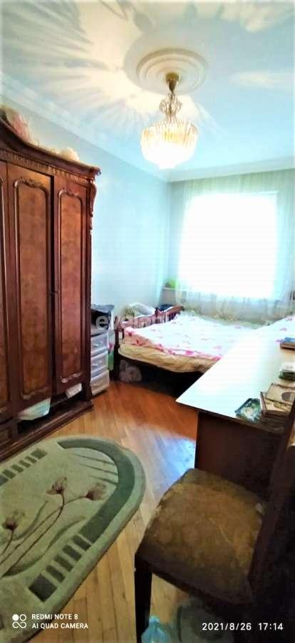 Sale, old building, 2 room, 55 m², Azadlig prospekti m.