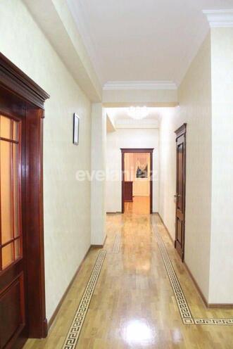 Сдаётся, новостройка, 3-комнаты, 156 m², Баку, Насиминский r, 28 мая m.