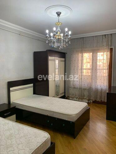 Satılır, köhnə tikili, 3 otaqlı, 85 m², Bakı, Nəsimi r, Azadlıq prospekti m.