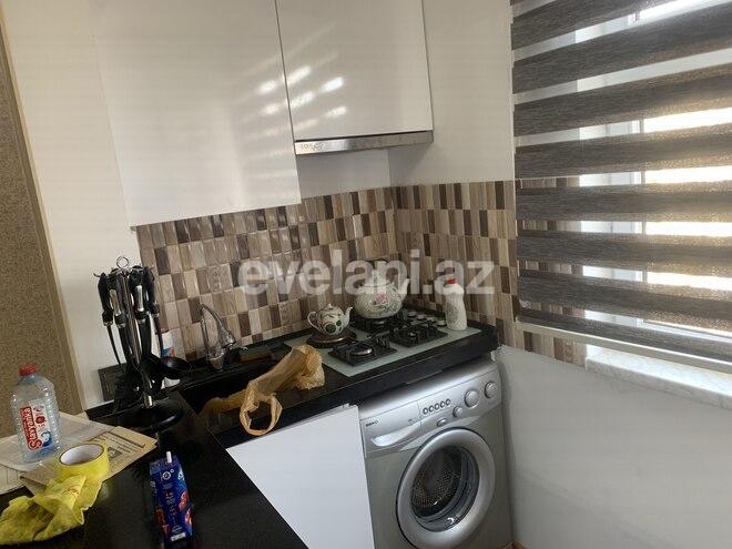 Satılır, köhnə tikili, 2 otaqlı, 60 m², Bakı, Binəqədi r, Azadlıq prospekti m.