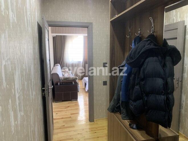 Satılır, köhnə tikili, 2 otaqlı, 60 m², Bakı, Binəqədi r, Azadlıq prospekti m.