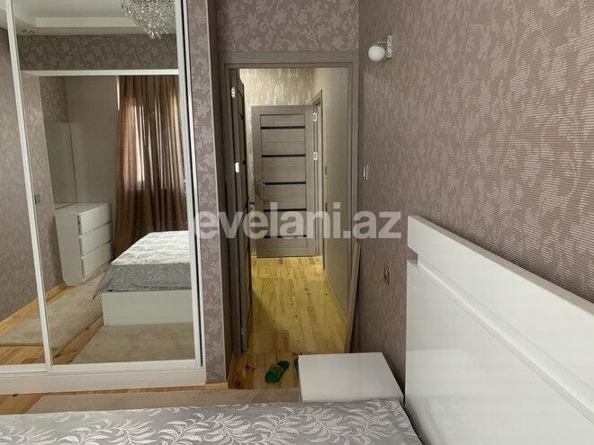 Satılır, köhnə tikili, 2 otaqlı, 60 m², Bakı, Binəqədi r, Azadlıq prospekti m.