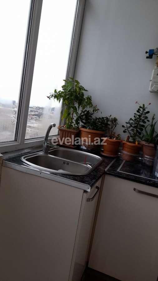 Satılır, yeni tikili, 4 otaqlı, 200 m², Elmlər Akademiyası m.