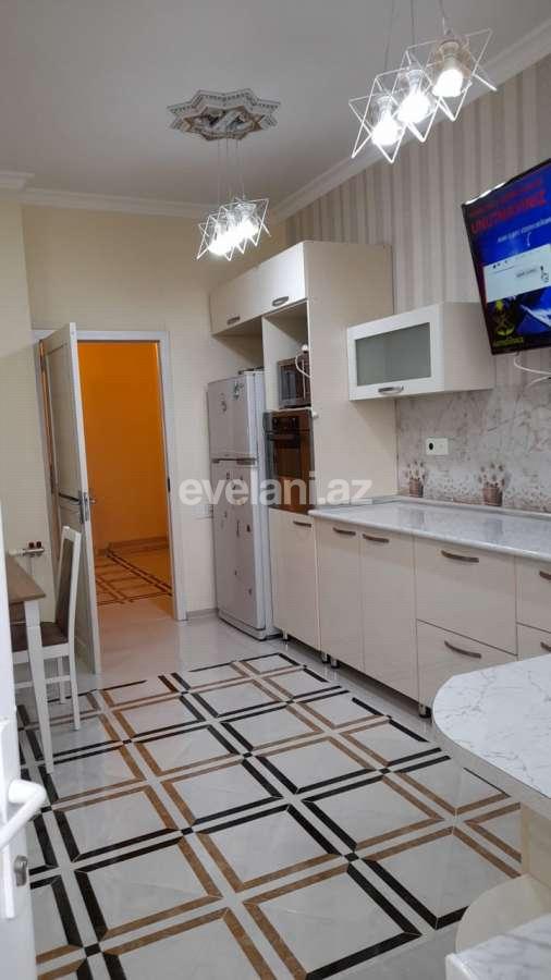 Satılır, yeni tikili, 4 otaqlı, 200 m², Elmlər Akademiyası m.