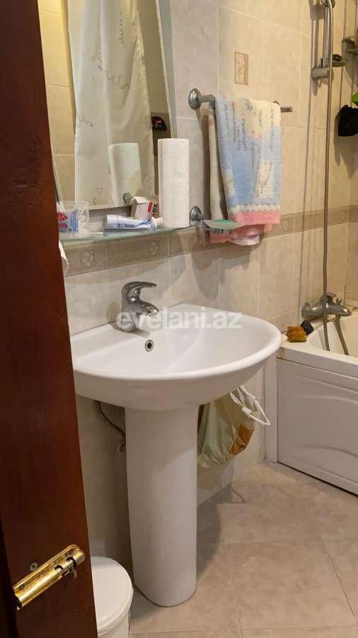 Satılır, köhnə tikili, 4 otaqlı, 100 m², Yasamal r.