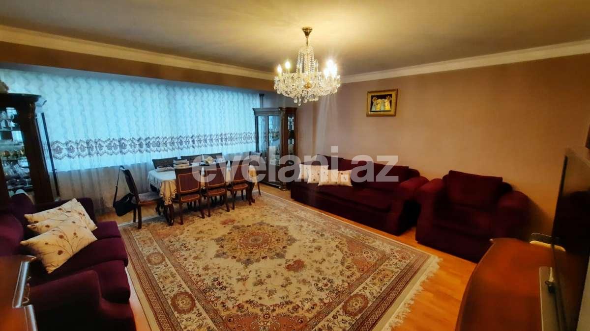 Satılır, köhnə tikili, 2 otaqlı, 70 m², Bakı, Nəsimi r, 28 may m.