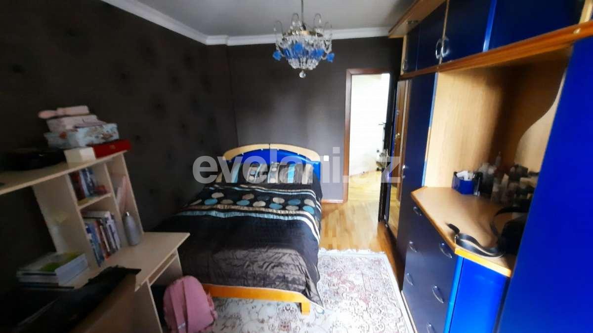 Satılır, köhnə tikili, 2 otaqlı, 70 m², Bakı, Nəsimi r, 28 may m.