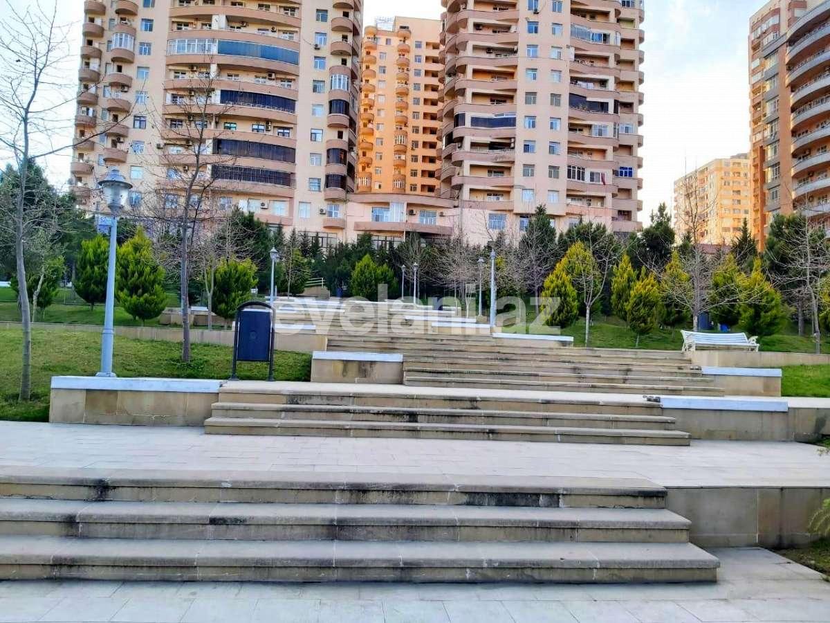 Satılır, yeni tikili, 3 otaqlı, 101 m², Bakı, Yasamal r, Elmlər Akademiyası m.