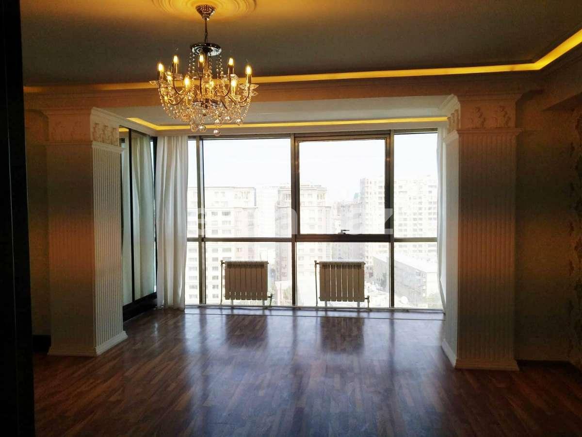 Satılır, köhnə tikili, 1 otaqlı, 55 m², Bakı, Yasamal r, Nizami m.