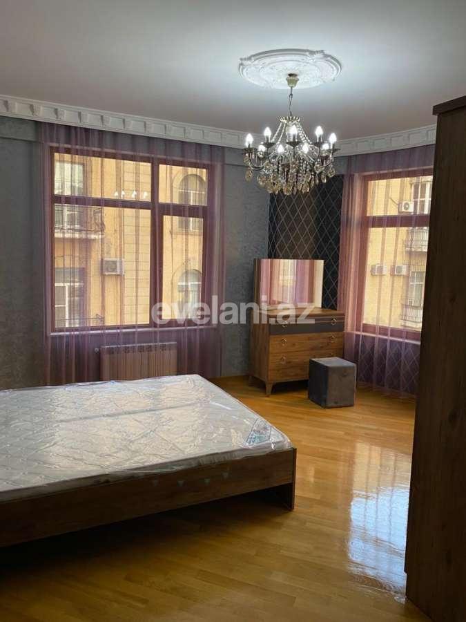 Satılır, yeni tikili, 3 otaqlı, 140 m², Bakı, Nəsimi r, Nizami m.