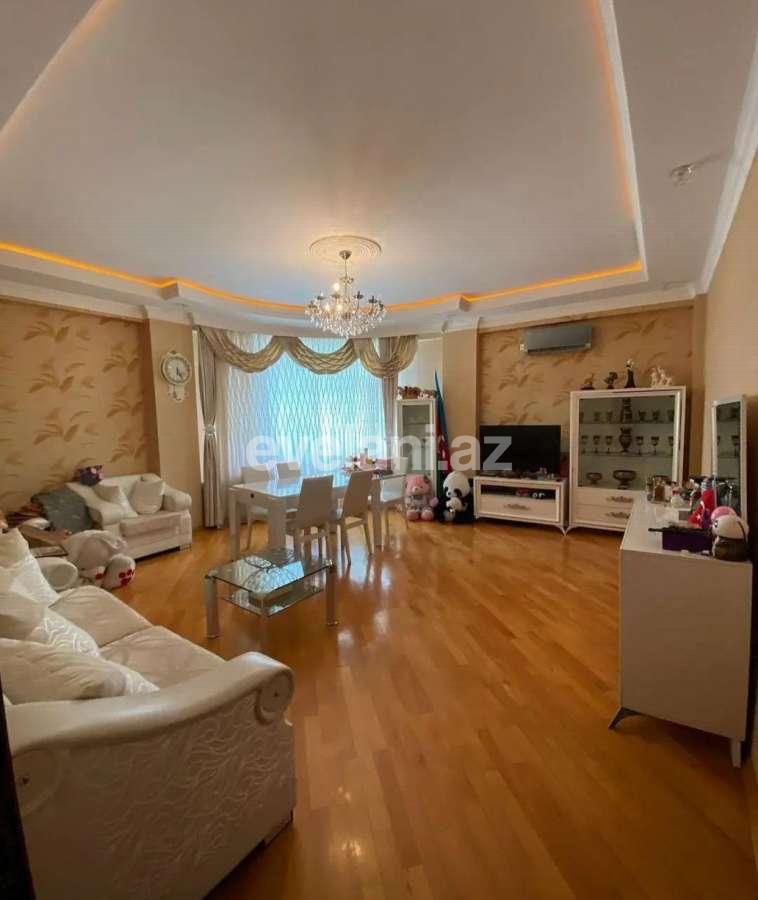 Satılır, yeni tikili, 3 otaqlı, 120 m², Bakı, Yasamal r, İnşaatçılar m.