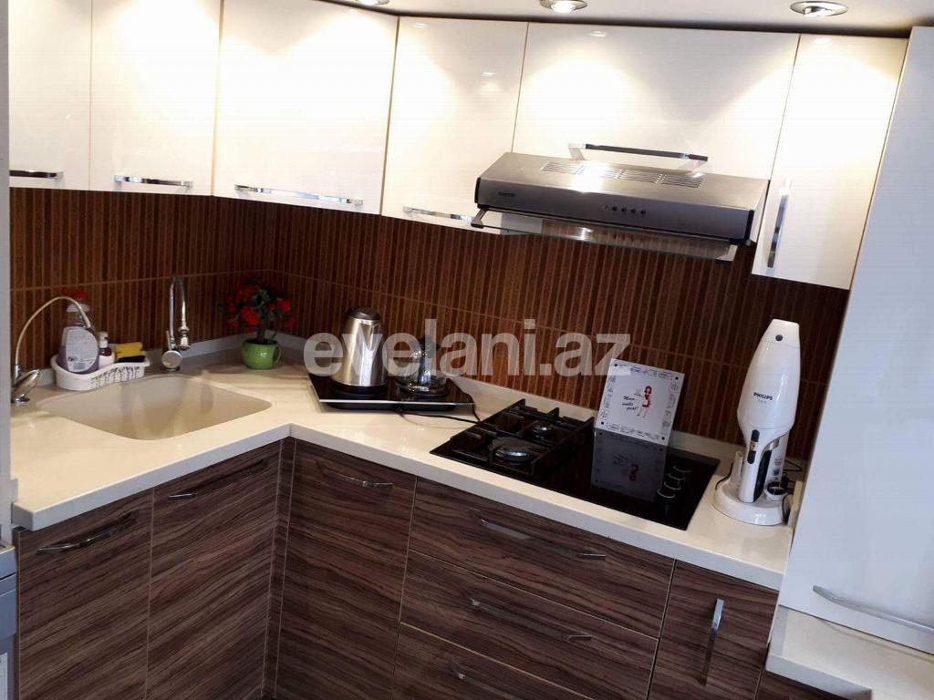 Satılır, köhnə tikili, 3 otaqlı, 105 m², Bakı, Nəsimi r, Sahil m.