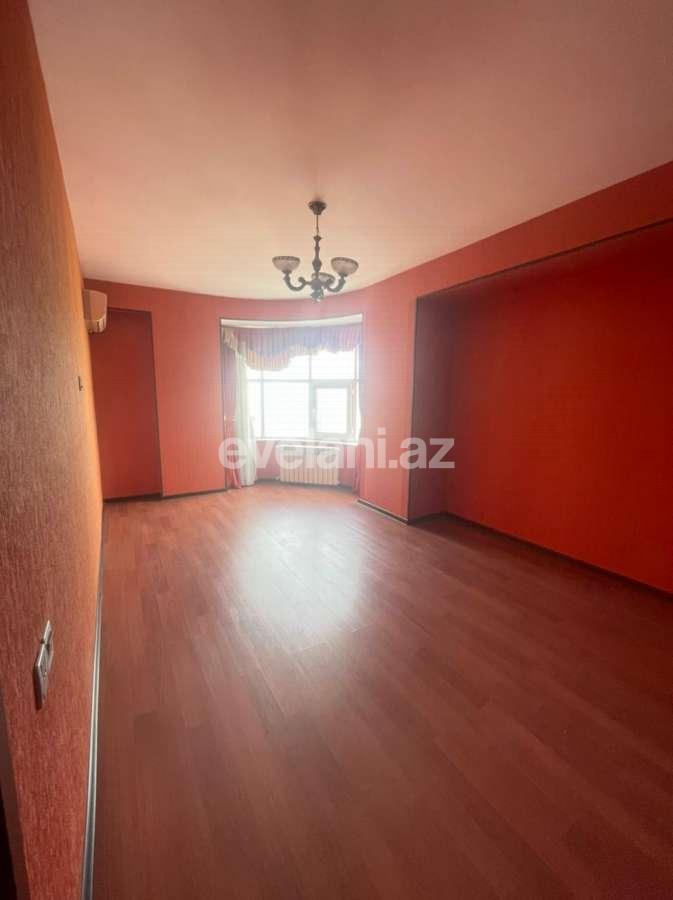 Satılır, yeni tikili, 3 otaqlı, 115 m², İnşaatçılar m.