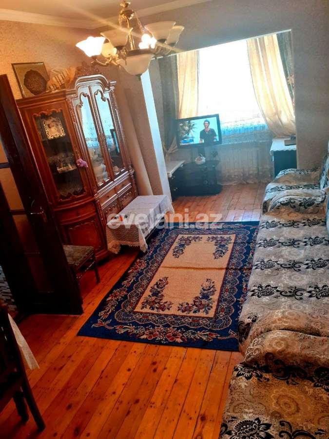 Satılır, köhnə tikili, 2 otaqlı, 30 m², Bakı, Nizami r.