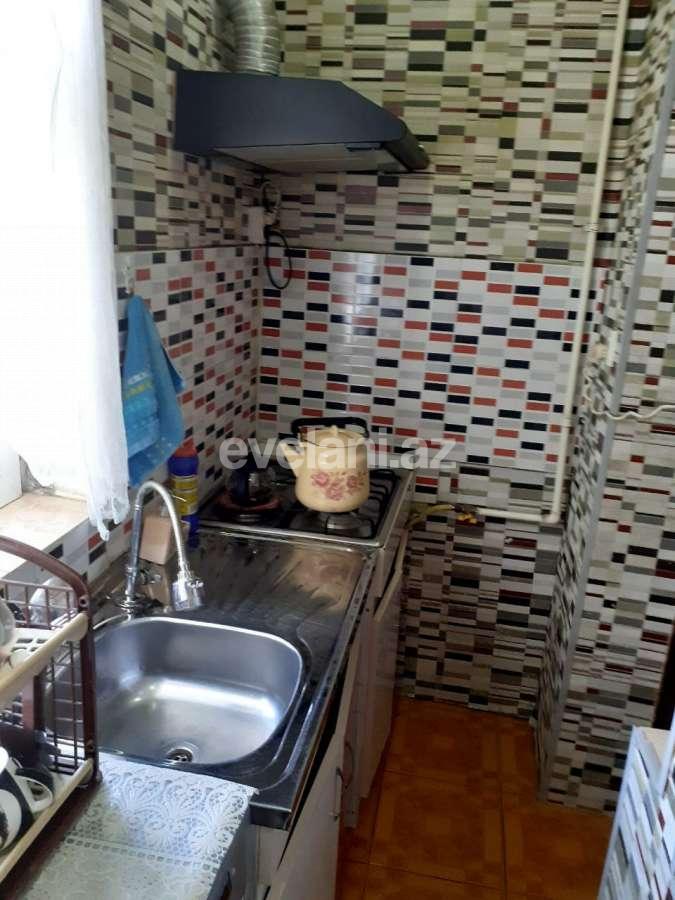 Satılır, köhnə tikili, 2 otaqlı, 30 m², Bakı, Nizami r.