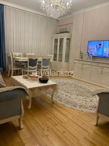 Satılır, yeni tikili, 3 otaqlı, 100 m², Bakı, Binəqədi r, Azadlıq prospekti m.