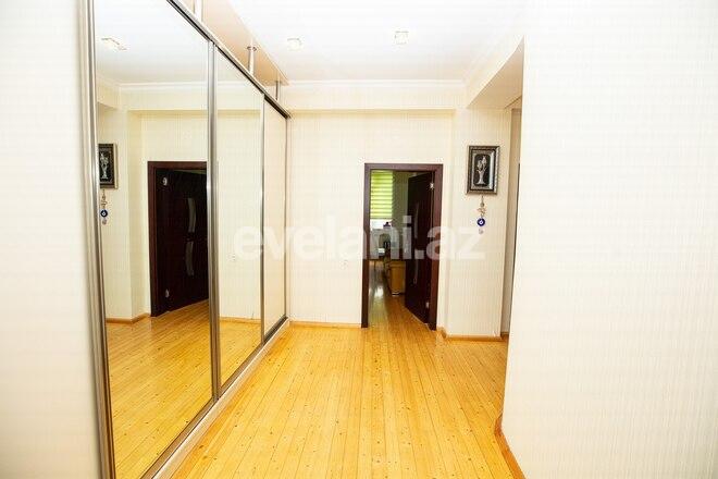 Satılır, yeni tikili, 2 otaqlı, 90 m², İnşaatçılar m.