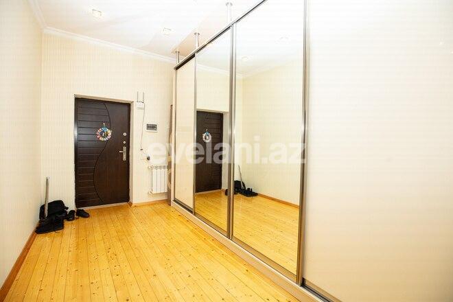 Satılır, yeni tikili, 2 otaqlı, 90 m², İnşaatçılar m.