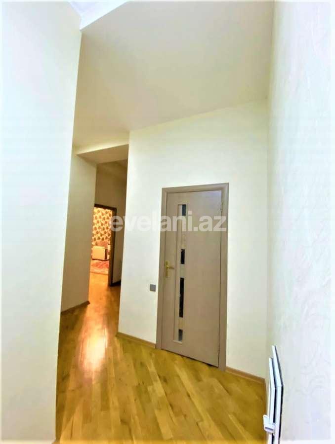 Satılır, yeni tikili, 2 otaqlı, 80 m², Azadlıq prospekti m.