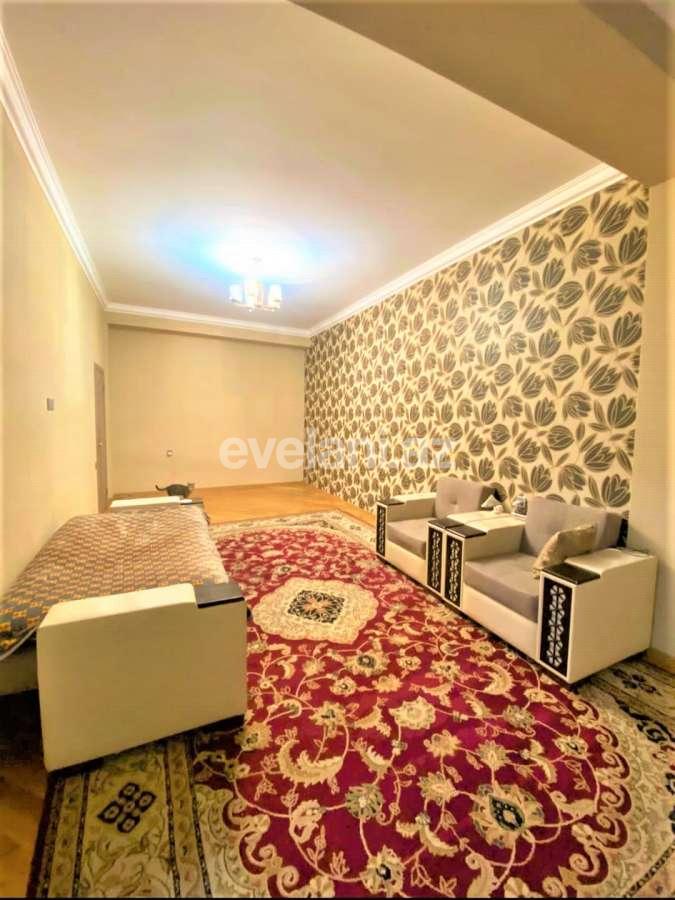 Satılır, yeni tikili, 2 otaqlı, 80 m², Azadlıq prospekti m.