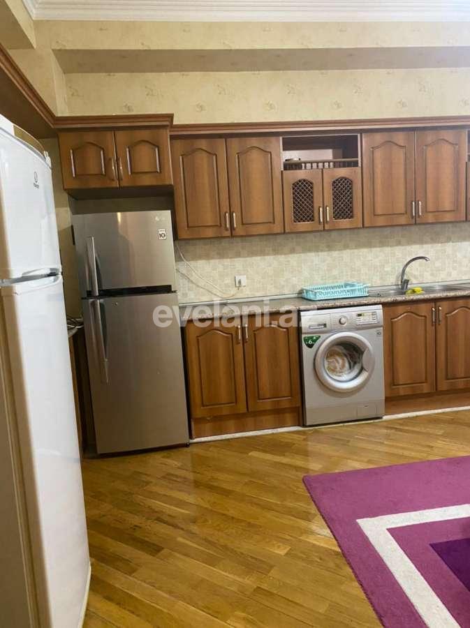Kirayə verilir, yeni tikili, 2 otaqlı, 100 m², Bakı, Nərimanov r.