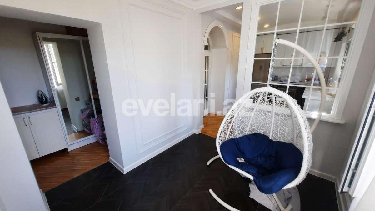 Продаётся, вторичка, 4-комнаты, 160 m², 28 мая m.