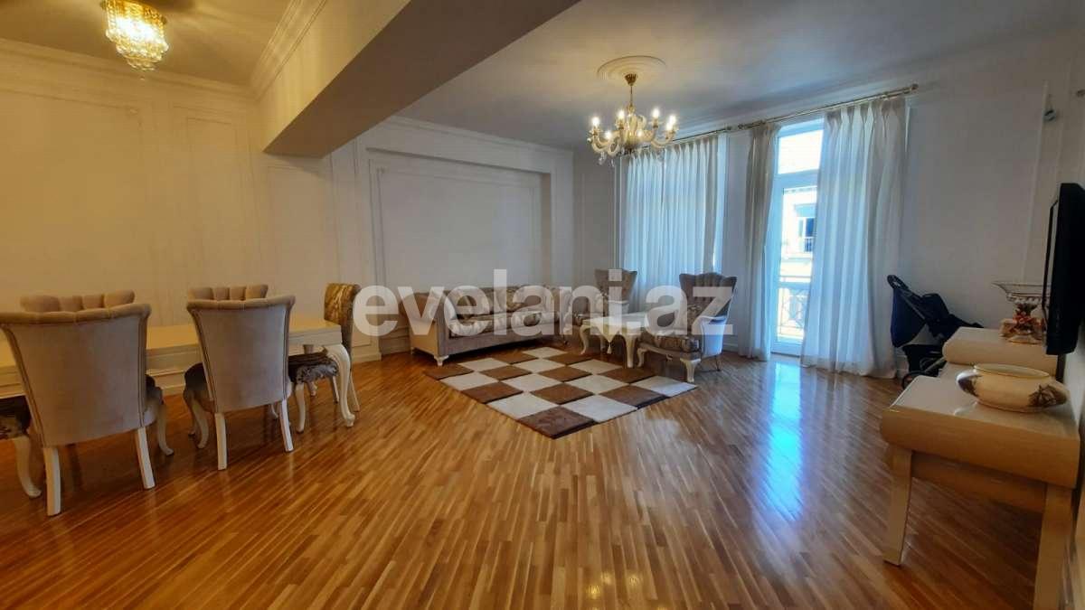 Продаётся, вторичка, 4-комнаты, 160 m², 28 мая m.