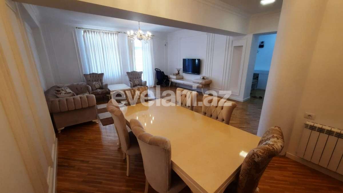 Продаётся, вторичка, 4-комнаты, 160 m², 28 мая m.