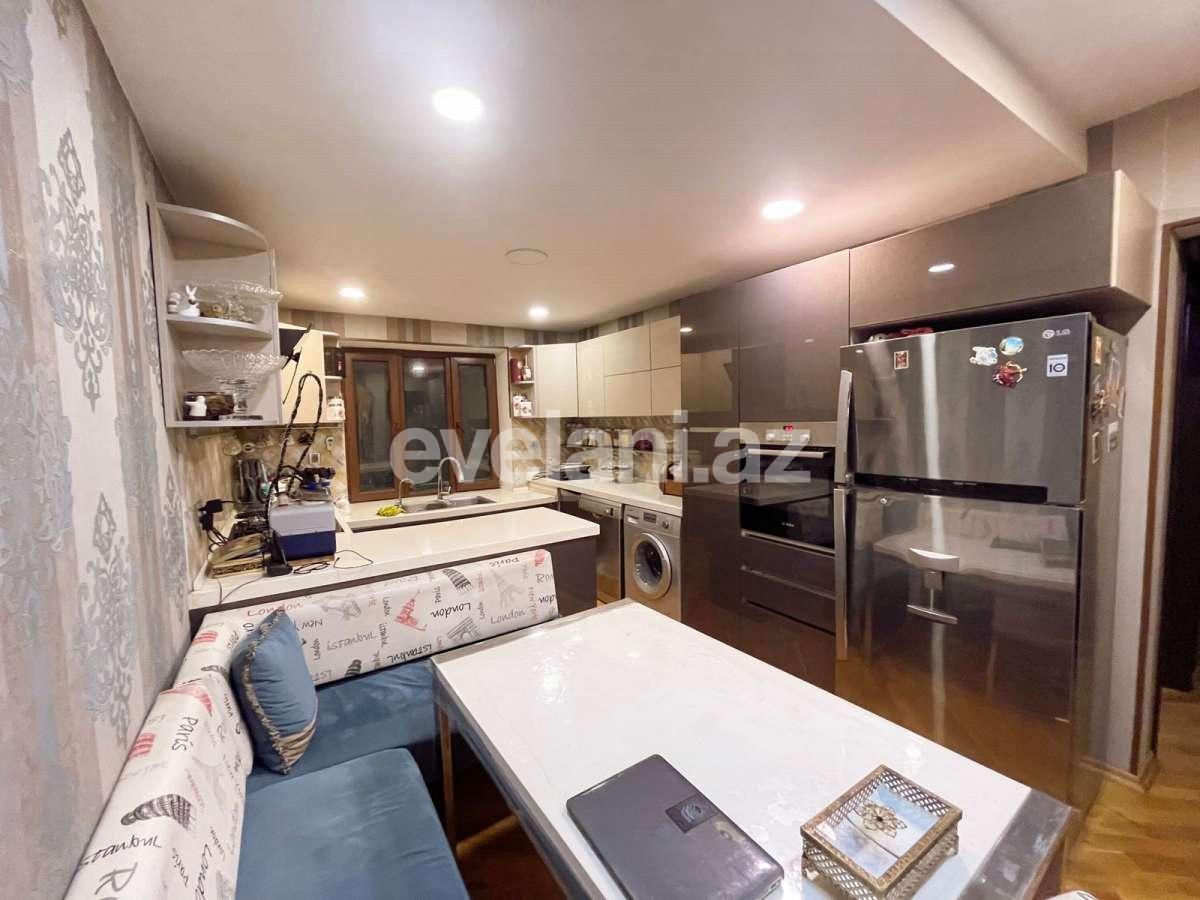 Satılır, köhnə tikili, 4 otaqlı, 85 m², Avtovağzal m.