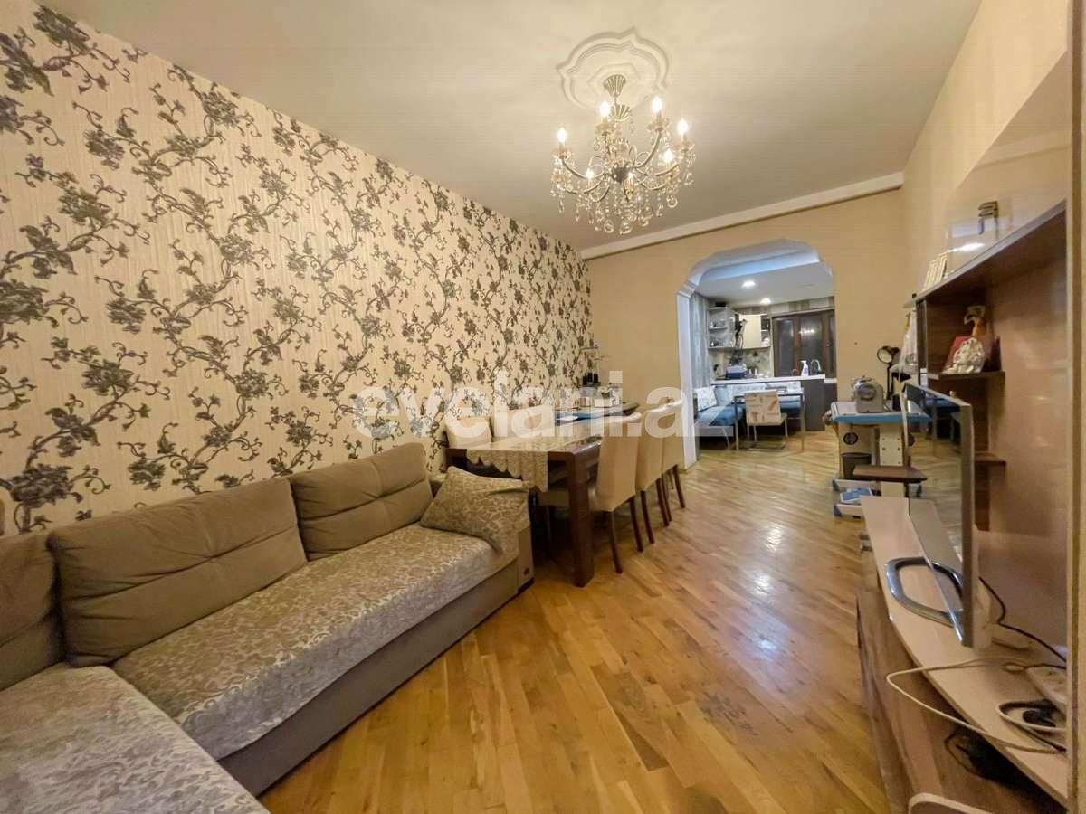 Satılır, köhnə tikili, 4 otaqlı, 85 m², Avtovağzal m.